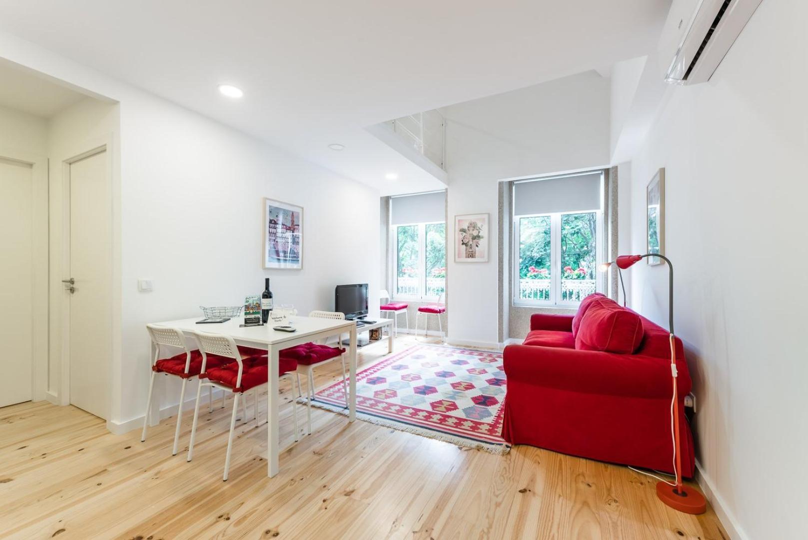 Guestready - Belas Artes Duplex Порту Экстерьер фото